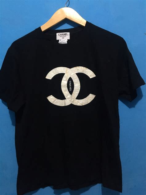 tee shirt chanel homme|chanel tee shirts vintage.